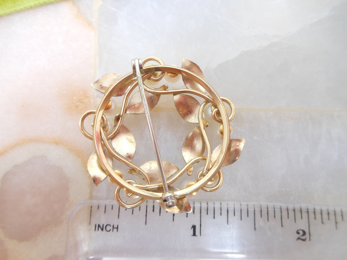 Vintage KREMENTZ Brooch Pin Pearl Flower Wreath Circle Vine Mid Century Designer Jewelry Gift, VivianJoel.com