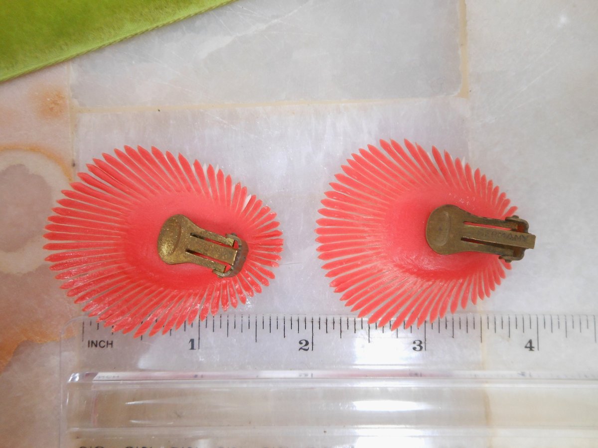 Vintage GERMANY Atomic Starburst Red Plastic Earrings Clip On Rhinestone Flower Sputnik Rockabilly Mid Century Jewelry Gift, VivianJoel.com