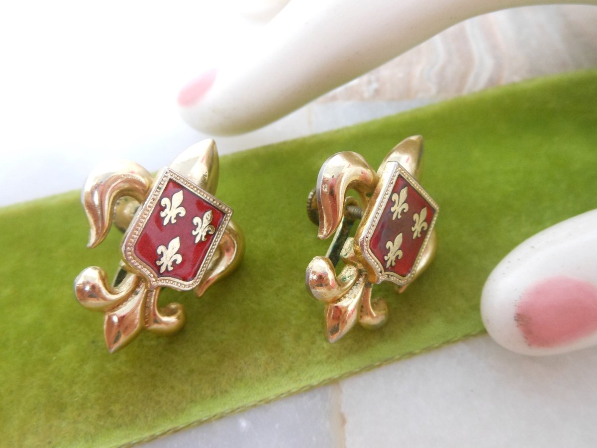 Vintage Heraldic Shield Earrings Red Enamel Fleur De Lis Screw Back Regency Revival Mid Century Jewelry Gift, VivianJoel.com