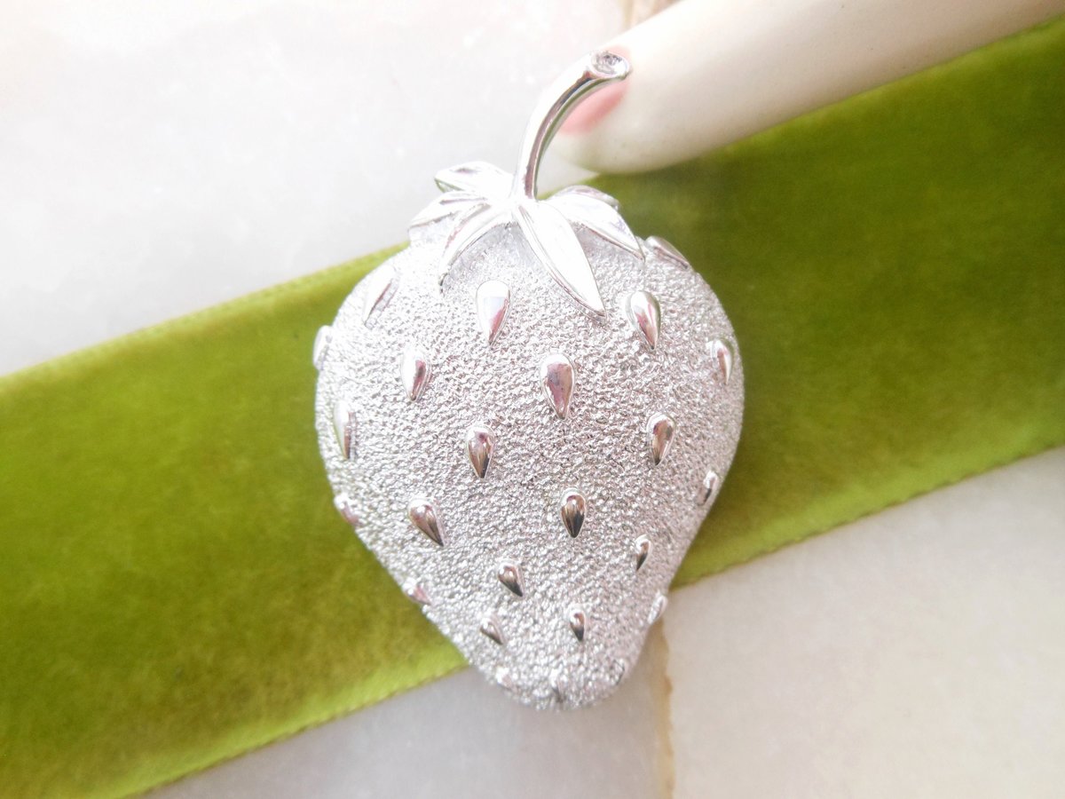 Vintage SARAH COVENTRY Brooch Strawberry Ice Fruit Pin Designer Rockabilly Mid Century Jewelry Gift, VivianJoel.com