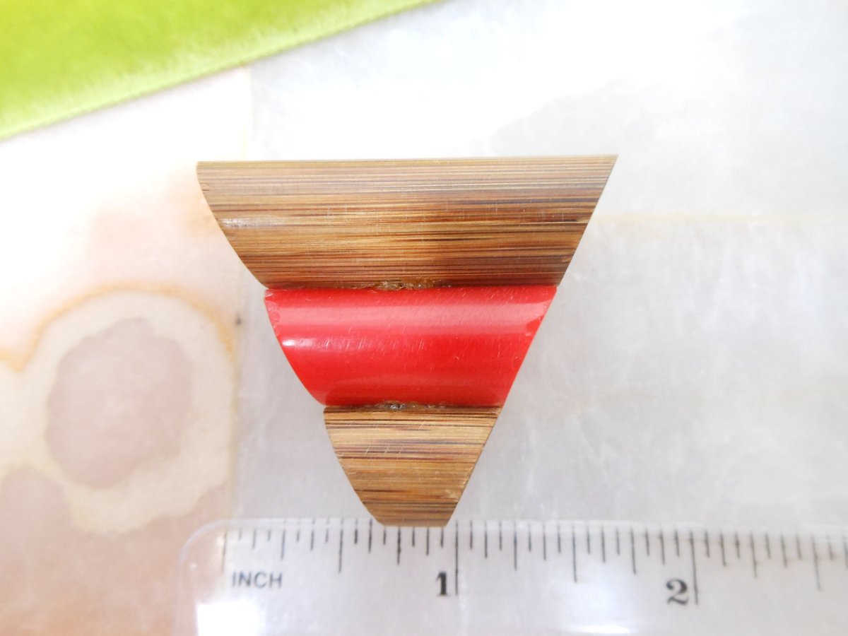 Vintage BAKELITE Fur Dress Clip Pin Cherry Red Chunky Old Plastic V for Victory Patriotic Mid Century Jewelry Gift, VivianJoel.com