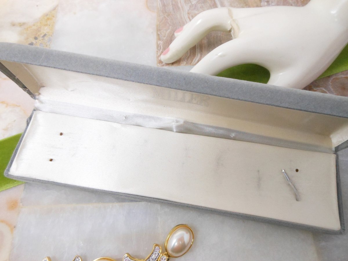 Vintage NOLAN MILLER Pearl Crystal Rhinestone Bracelet X and O Hugs Kisses Wedding Glamour Designer Jewelry Gift, VivianJoel.com