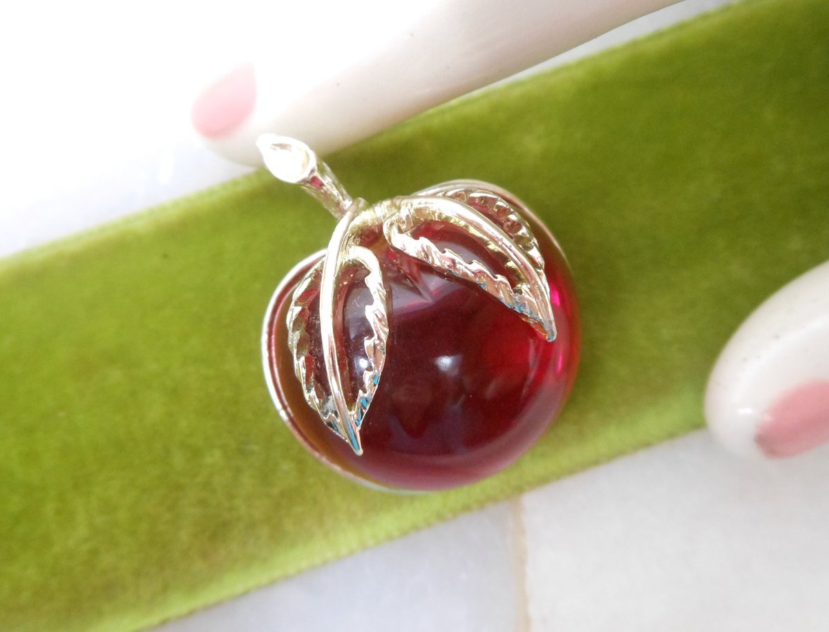 Vintage SARAH COVENTRY Pink Apple Brooch Bright Fruit Jelly Belly Lucite Burgundy Pin Designer Jewelry Mid Century, VivianJoel.com