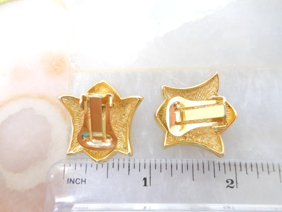 Vintage Heraldic Shield Earrings Blue Enamel Fleur De Lis Clip On Classic Mid Century Jewelry Gift, VivianJoel.com