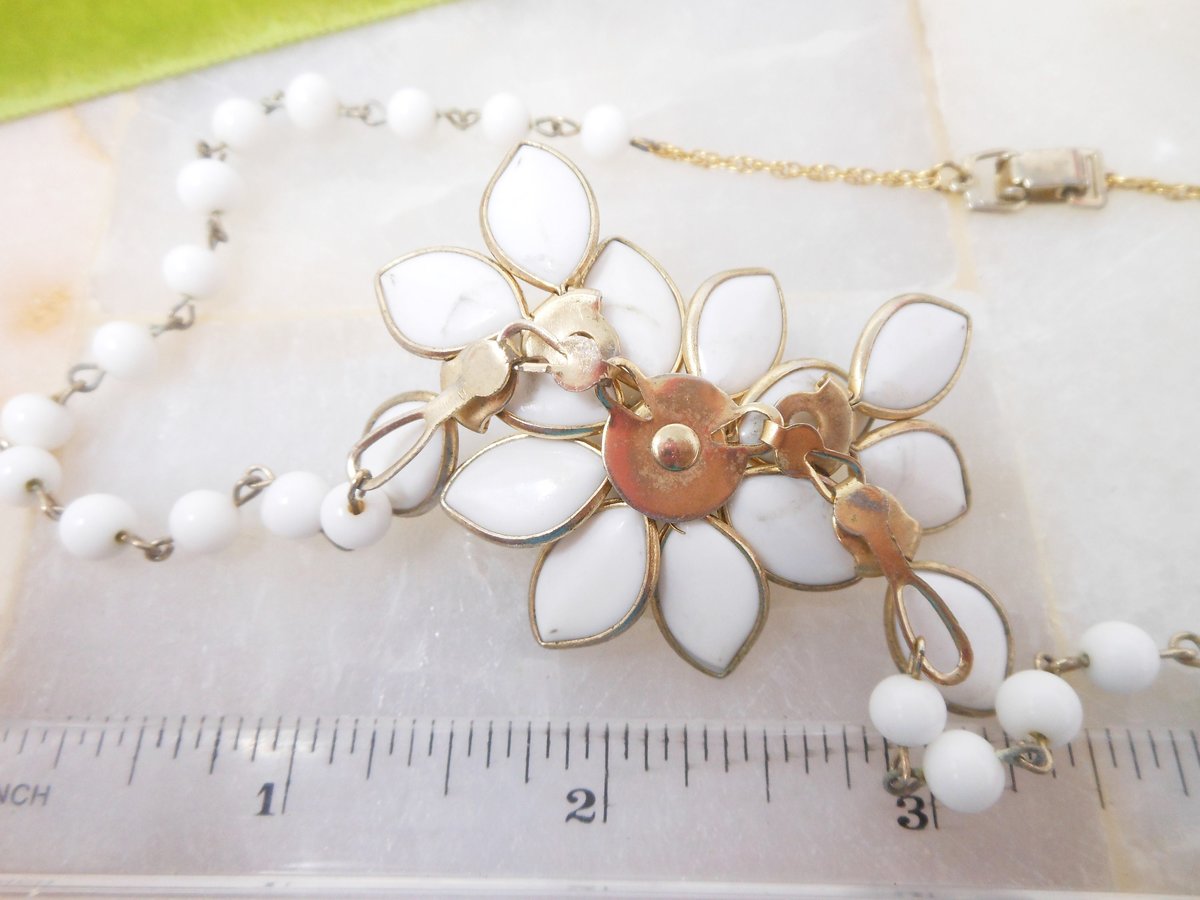 Vintage Milk Glass White Flower Bead Necklace Poured Petal Collar Choker Wedding Jewelry Mid Century, VivianJoel.com