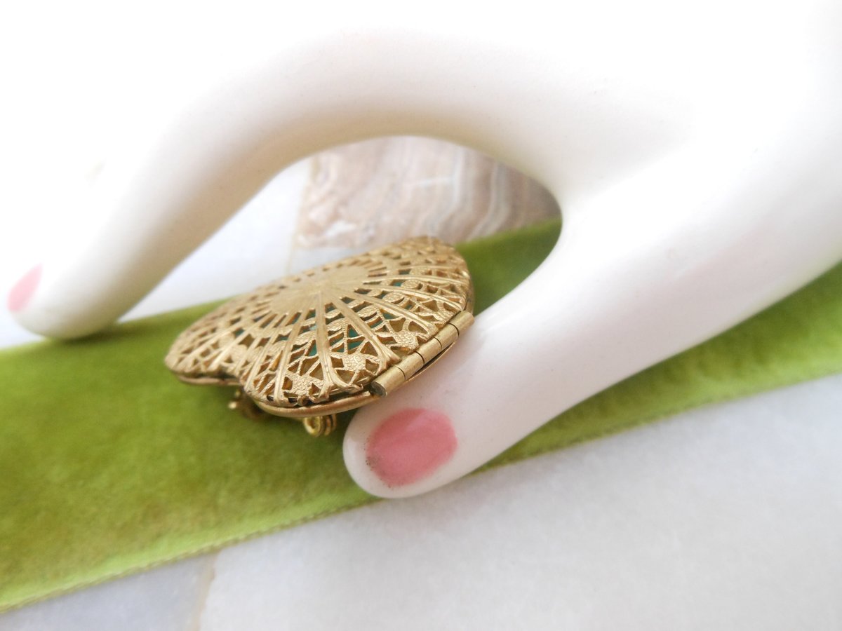 Vintage Perfume Brooch Pin Heart Filigree Pomander Locket Mid Century Vinaigrette Valentine Jewelry Gift, VivianJoel.com