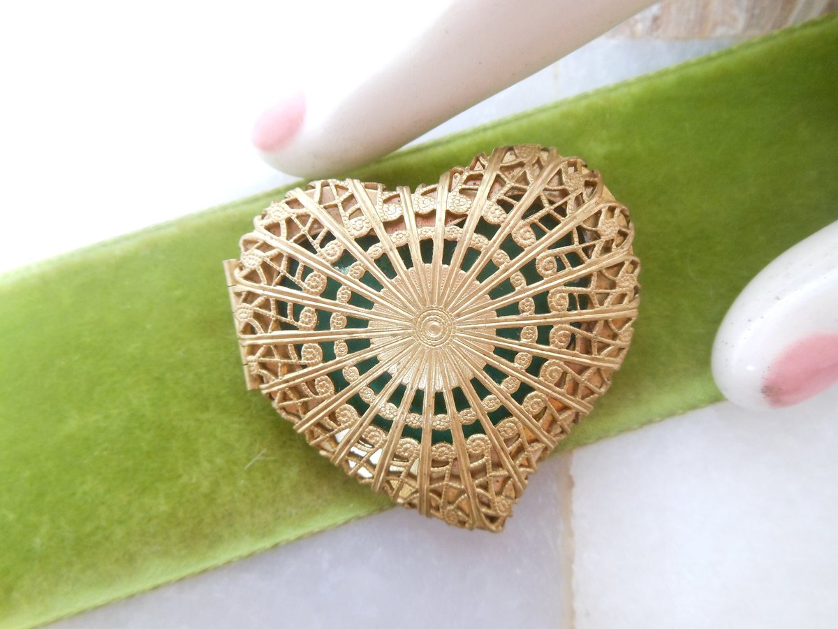 Vintage Perfume Brooch Pin Heart Filigree Pomander Locket Mid Century Vinaigrette Valentine Jewelry Gift, VivianJoel.com