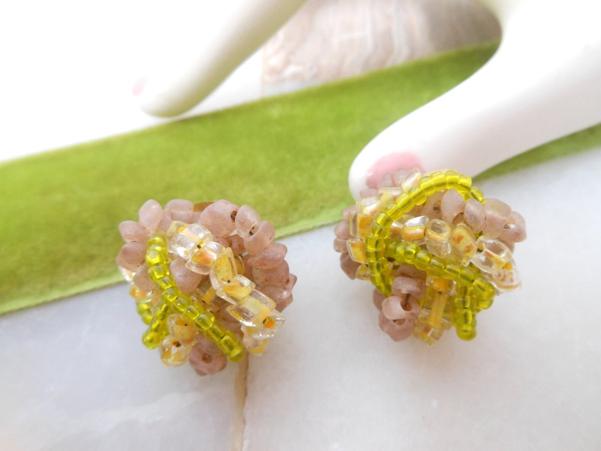 Vintage ITALY Art Glass Earrings Clip On Seed Bead Wired Cluster Chartreuse Yellow Jewelry Gift Mid Century, VivianJoel.com