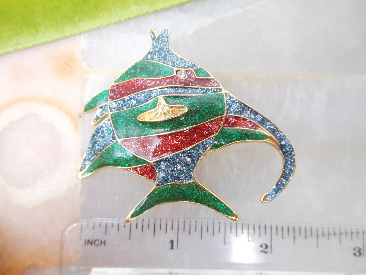 Vintage GIOVANNI Angel Fish Brooch Tropical Tiki Glitter Enamel Figural Sparkly Pin Designer Jewelry Pisces Gift, VivianJoel.com
