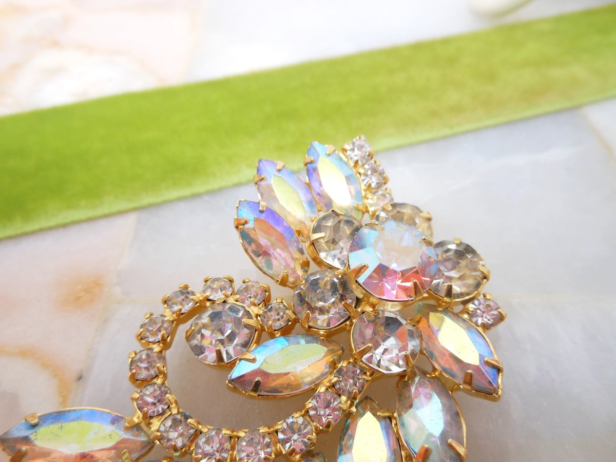 Vintage Aurora Borealis Flower Pin Brooch Rhinestone Regency Renaissance Revival Mid Century Jewelry Gift, VivianJoel.com