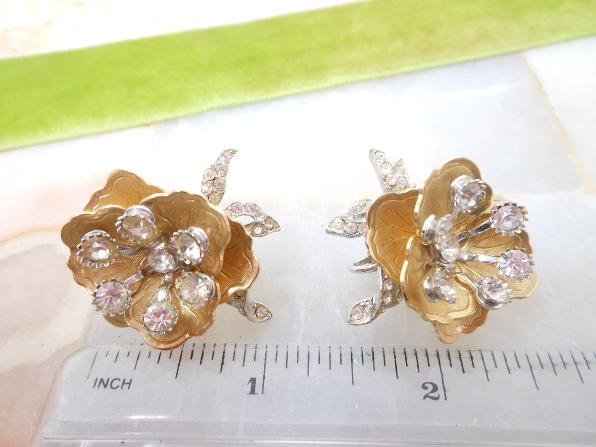 Vintage Rhinestone Earrings Clip On Layered Flower Blossom Clear Ice Wedding Mid Century Jewelry Gift, VivianJoel.com
