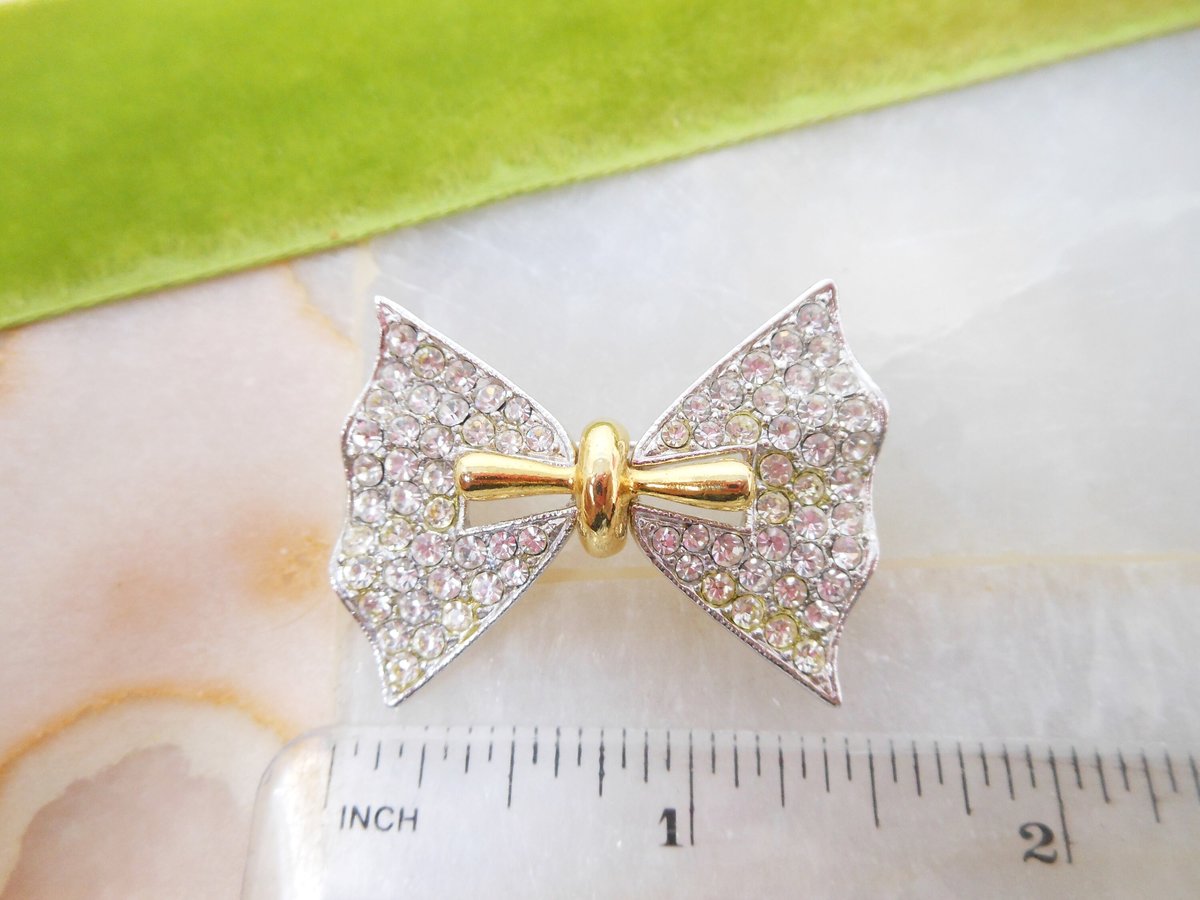 Vintage Rhinestone Bow Brooch Clear Crystal Bow Ribbon Pin Wedding Bouquet Mid Century Jewelry Gift, VivianJoel.com