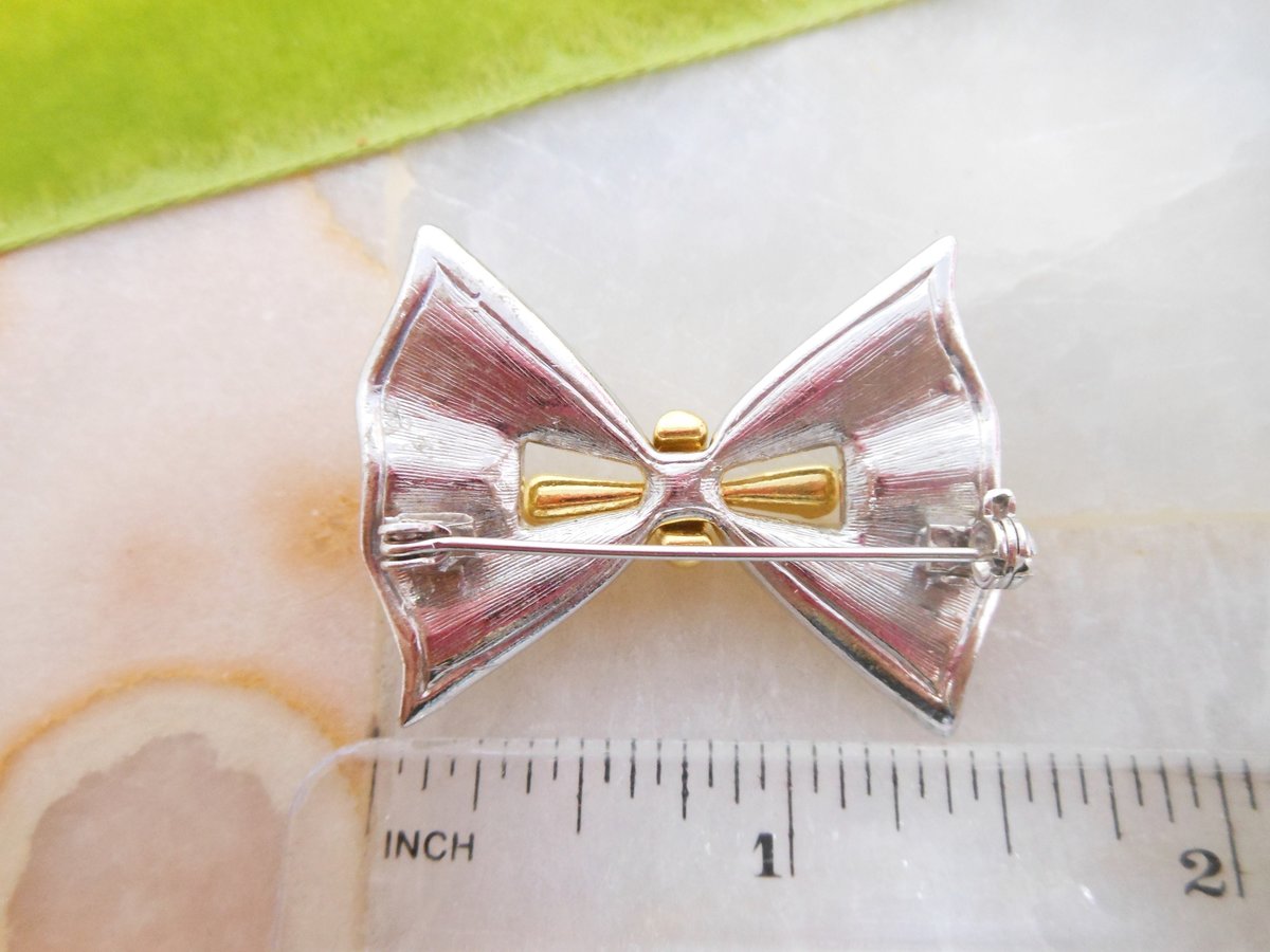 Vintage Rhinestone Bow Brooch Clear Crystal Bow Ribbon Pin Wedding Bouquet Mid Century Jewelry Gift, VivianJoel.com