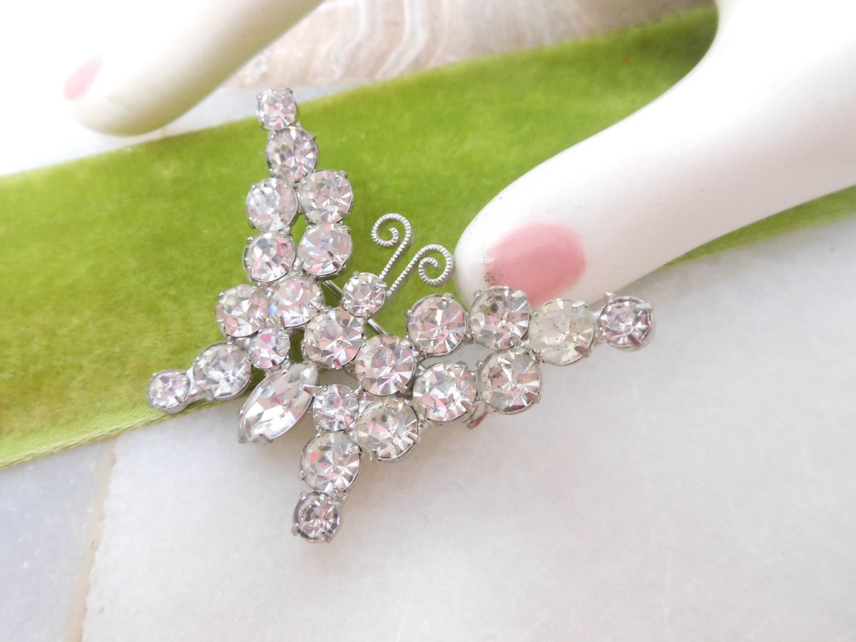 Vintage JULIANA Verified Brooch Butterfly Ice Clear Rhinestone Pin Figural Bug Insect Designer Jewelry Gift Mid Century, VivianJoel.com