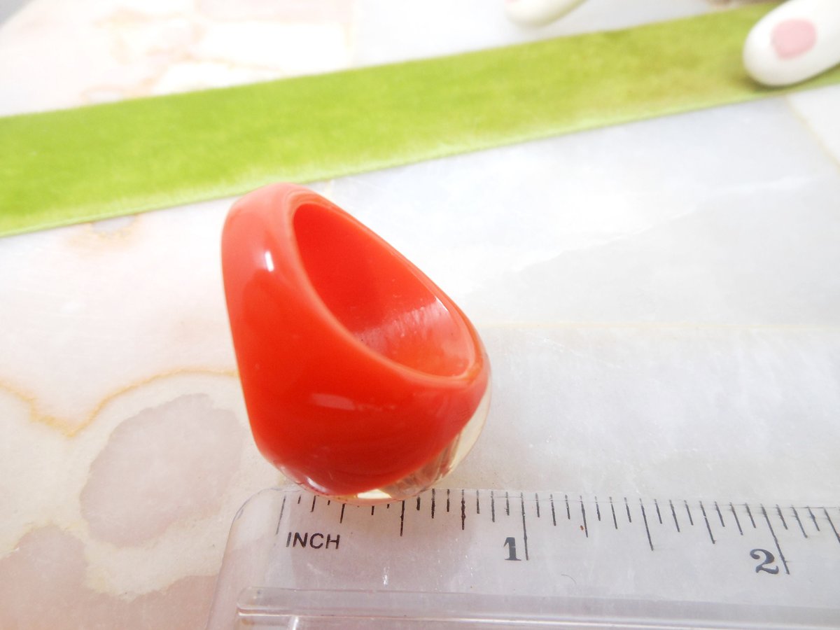 Vintage Orange Lucite Bubble Ring Real Crab Beach Mod Plastic Chunky Groovy Funky Size 9 Mid Century Jewelry Gift, VivianJoel.com