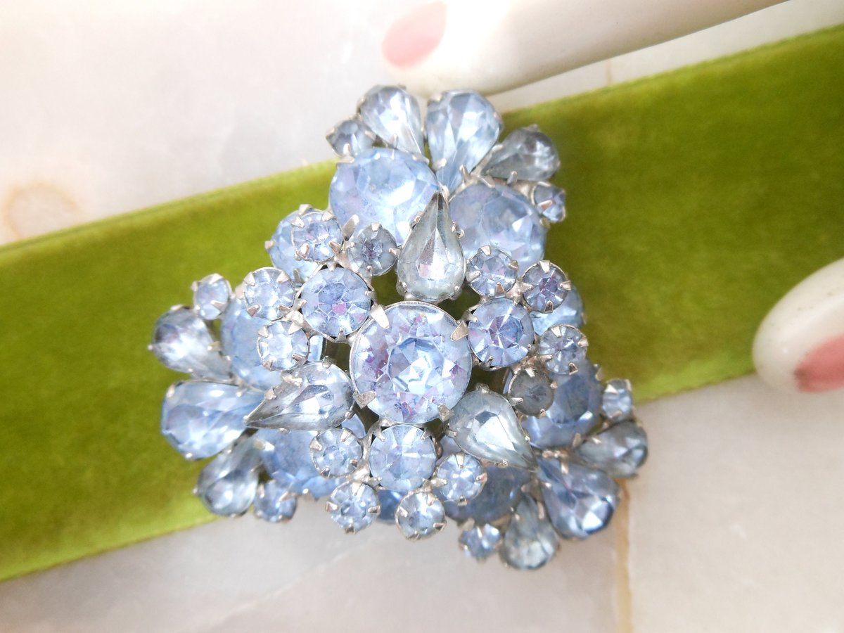 Vintage Blue Rhinestone Brooch Pin Layered Flower Spray Mid Century Jewelry Gift, VivianJoel.com