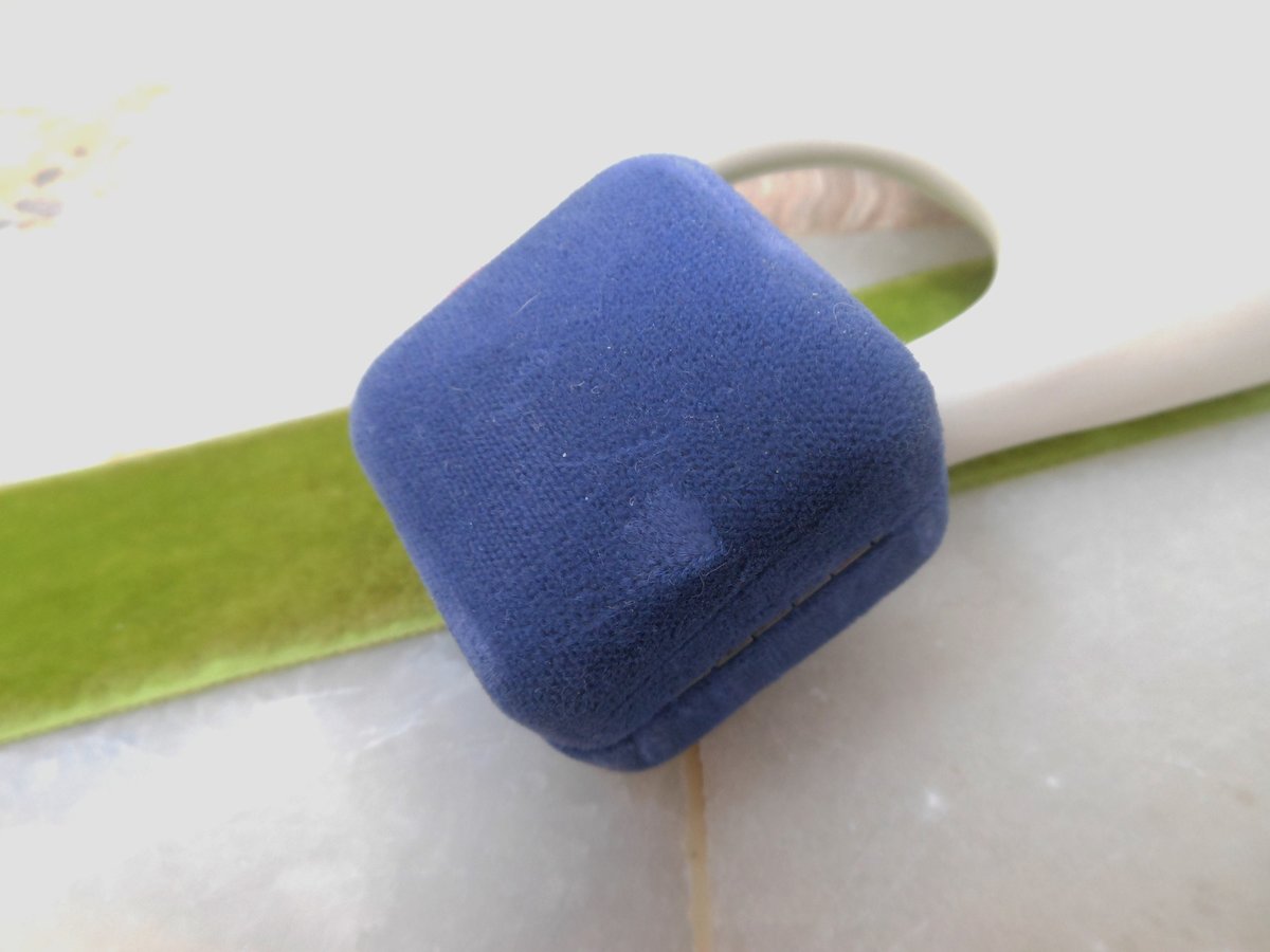 Vintage STERLING SILVER Crystal Earrings Stud Pierced Post IOB Avon Designer Jewelry Gift, VivianJoel.com