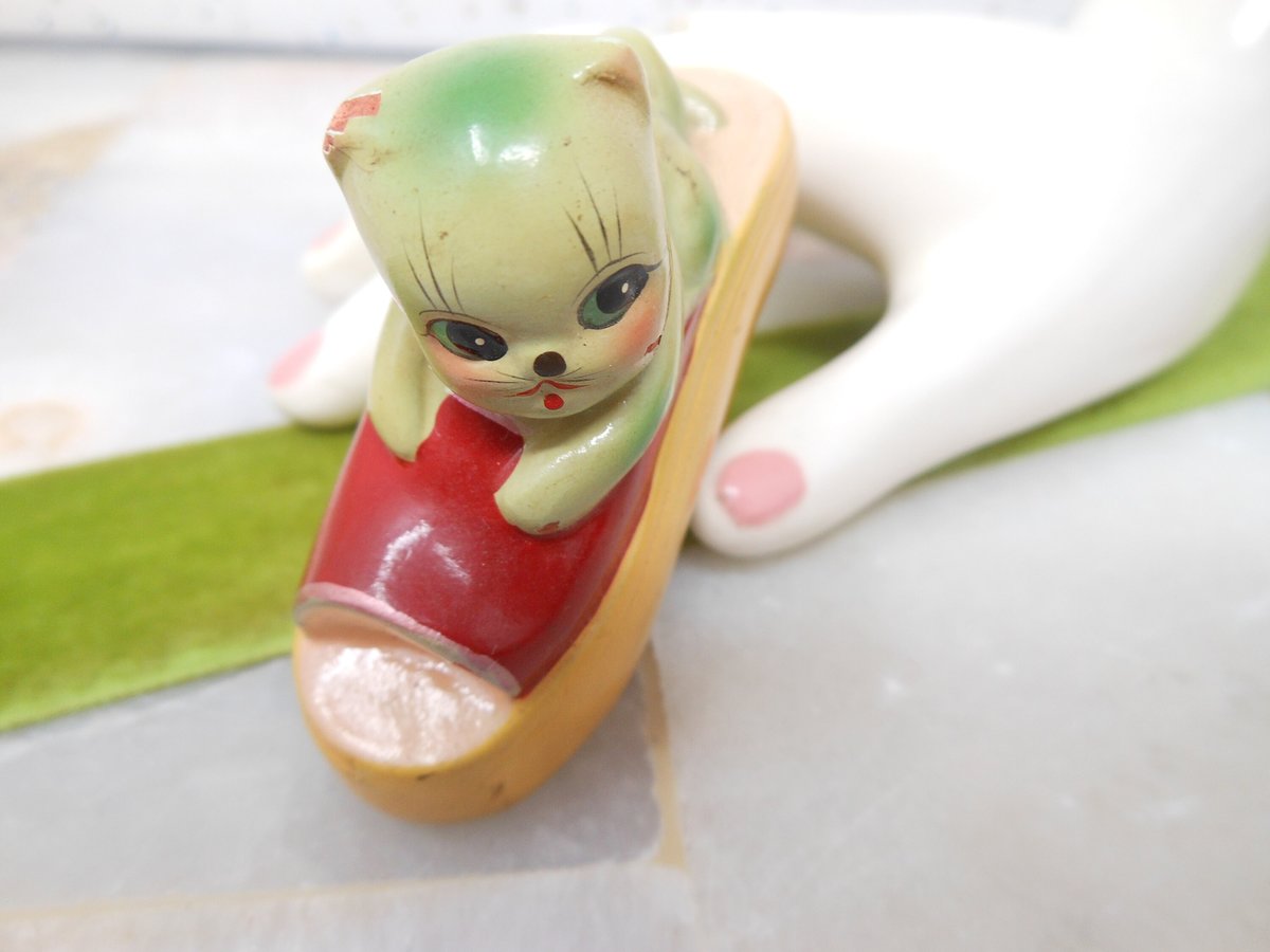 Vintage Cat in Shoe Pencil Sharpener Old Shanghai China Import Handpaint Kitsch Cute Mid Century *as is*, VivianJoel.com