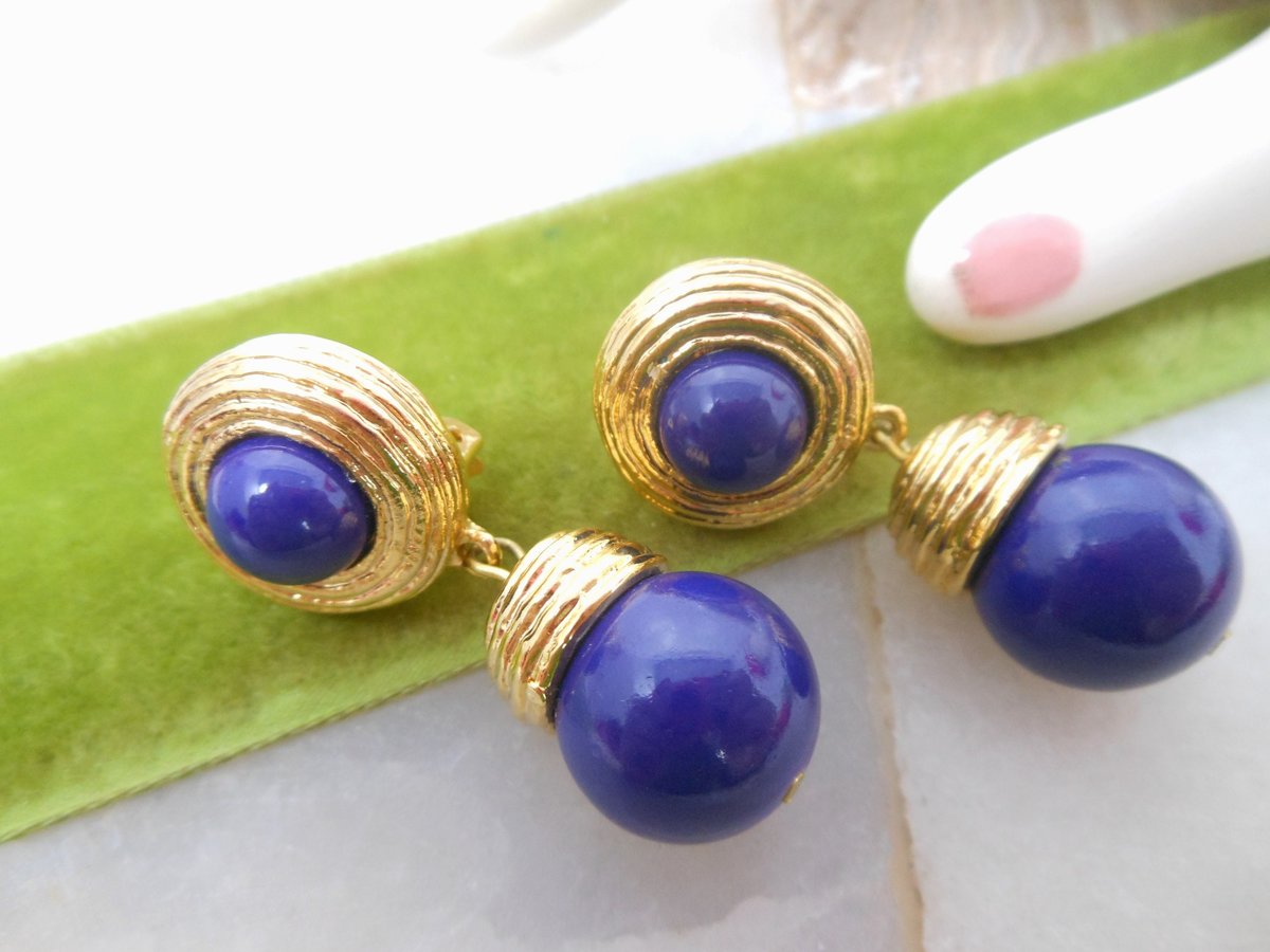 Vintage Designer Statement Earrings Clip On Dangle Drop Navy Blue Lapis Mid Century Gold Plate Jewelry, VivianJoel.com