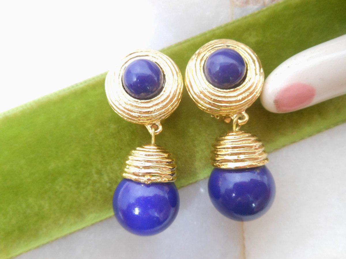 Vintage Designer Statement Earrings Clip On Dangle Drop Navy Blue Lapis Mid Century Gold Plate Jewelry, VivianJoel.com