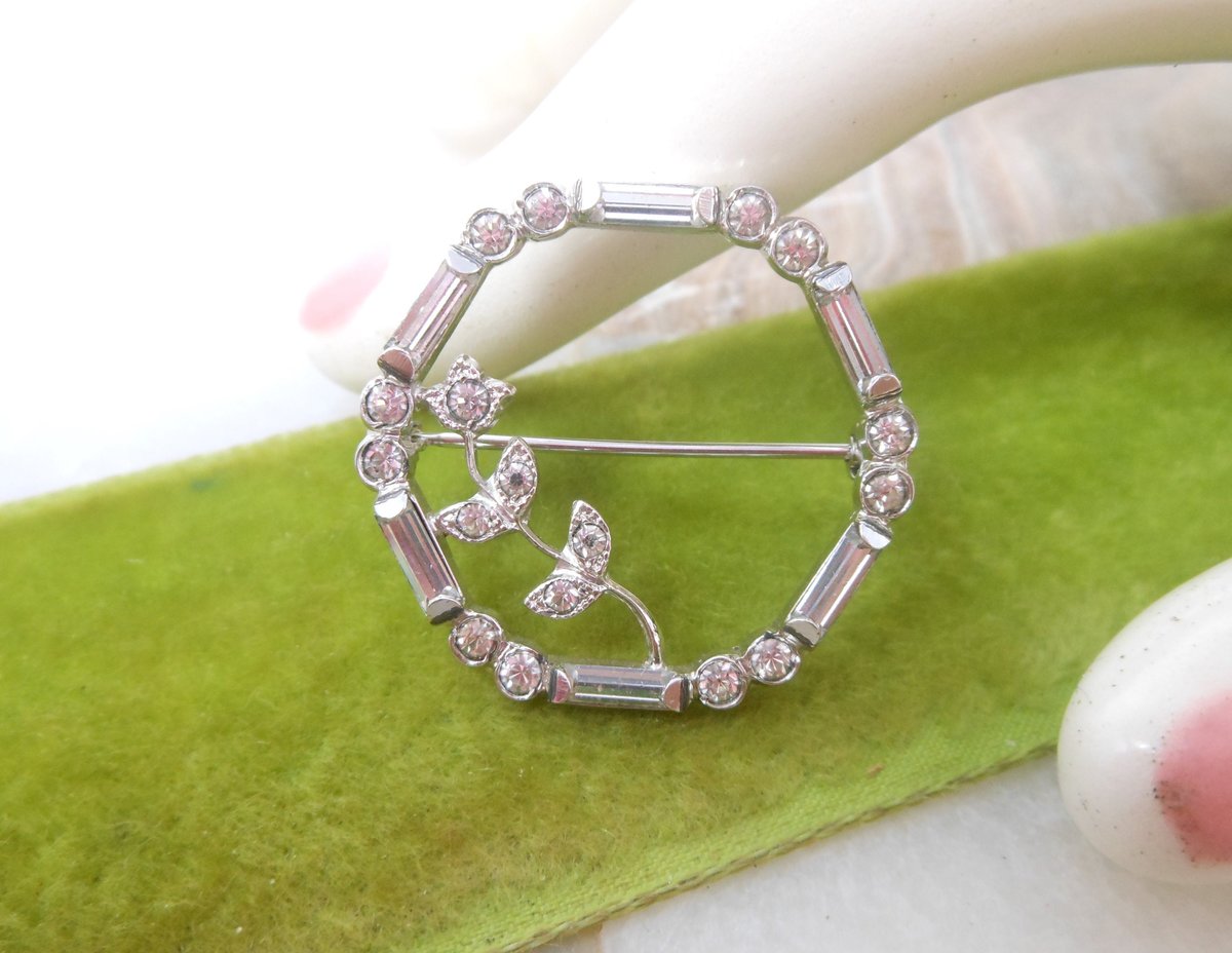 Vintage STERLING SILVER Brooch Crystal Pin Ice Rhinestone Wreath Petite Flower Circle Wedding Mid Century Jewelry Gift, VivianJoel.com