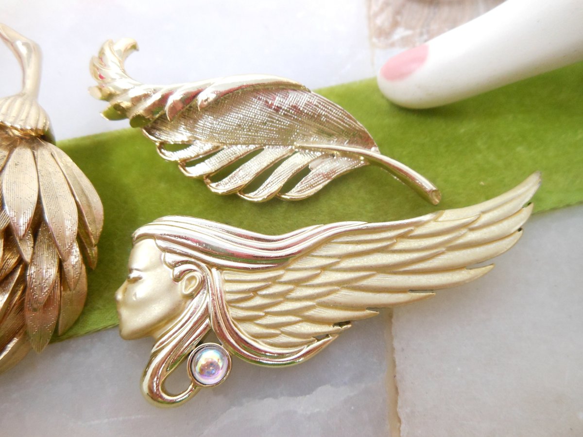 Vintage LOT 3 Figural Brooch Collection Gold Tone Plate AJC GERRYS Leaf Destash Jewelry Mid Century Gift, VivianJoel.com