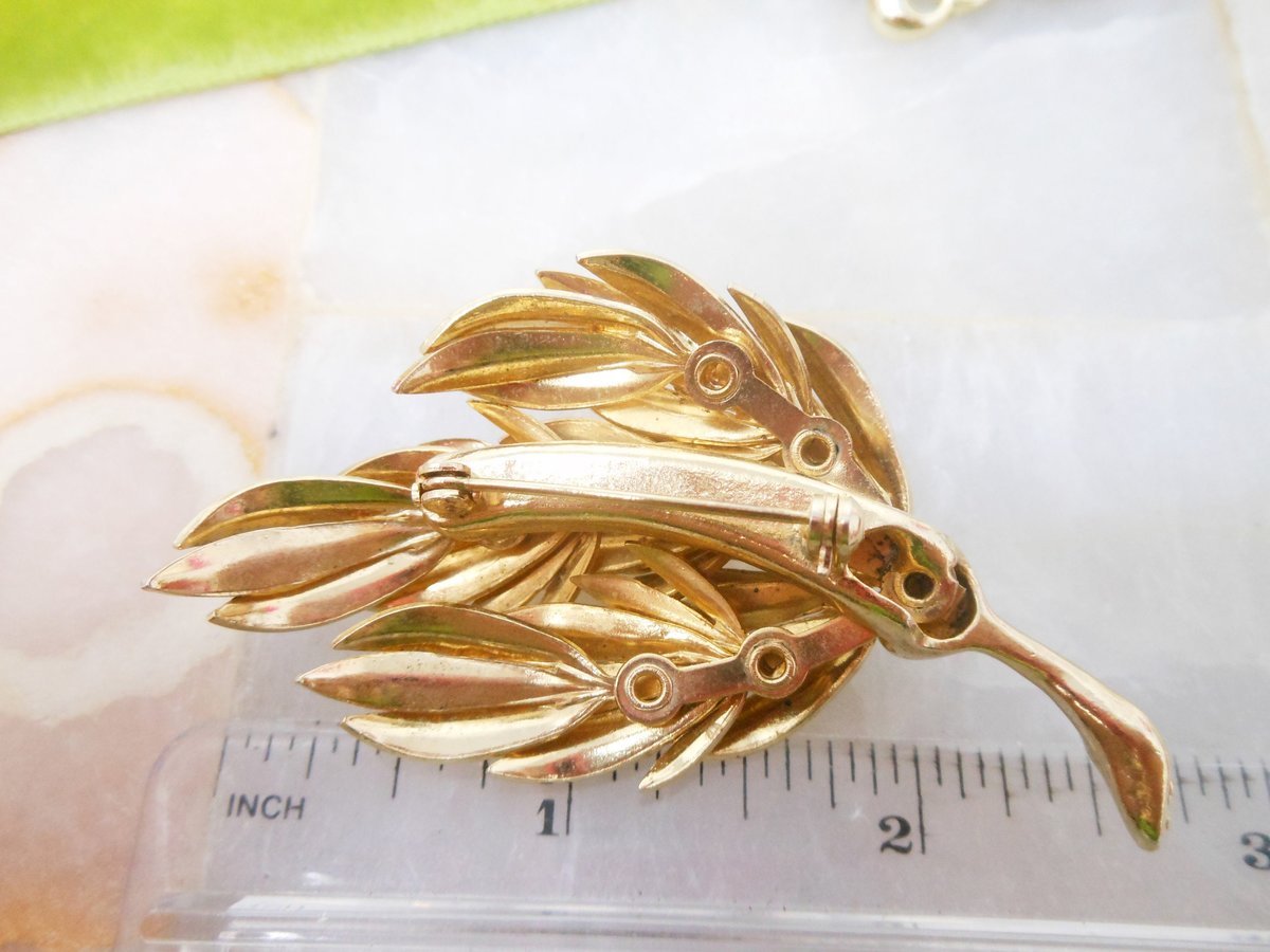 Vintage LOT 3 Figural Brooch Collection Gold Tone Plate AJC GERRYS Leaf Destash Jewelry Mid Century Gift, VivianJoel.com