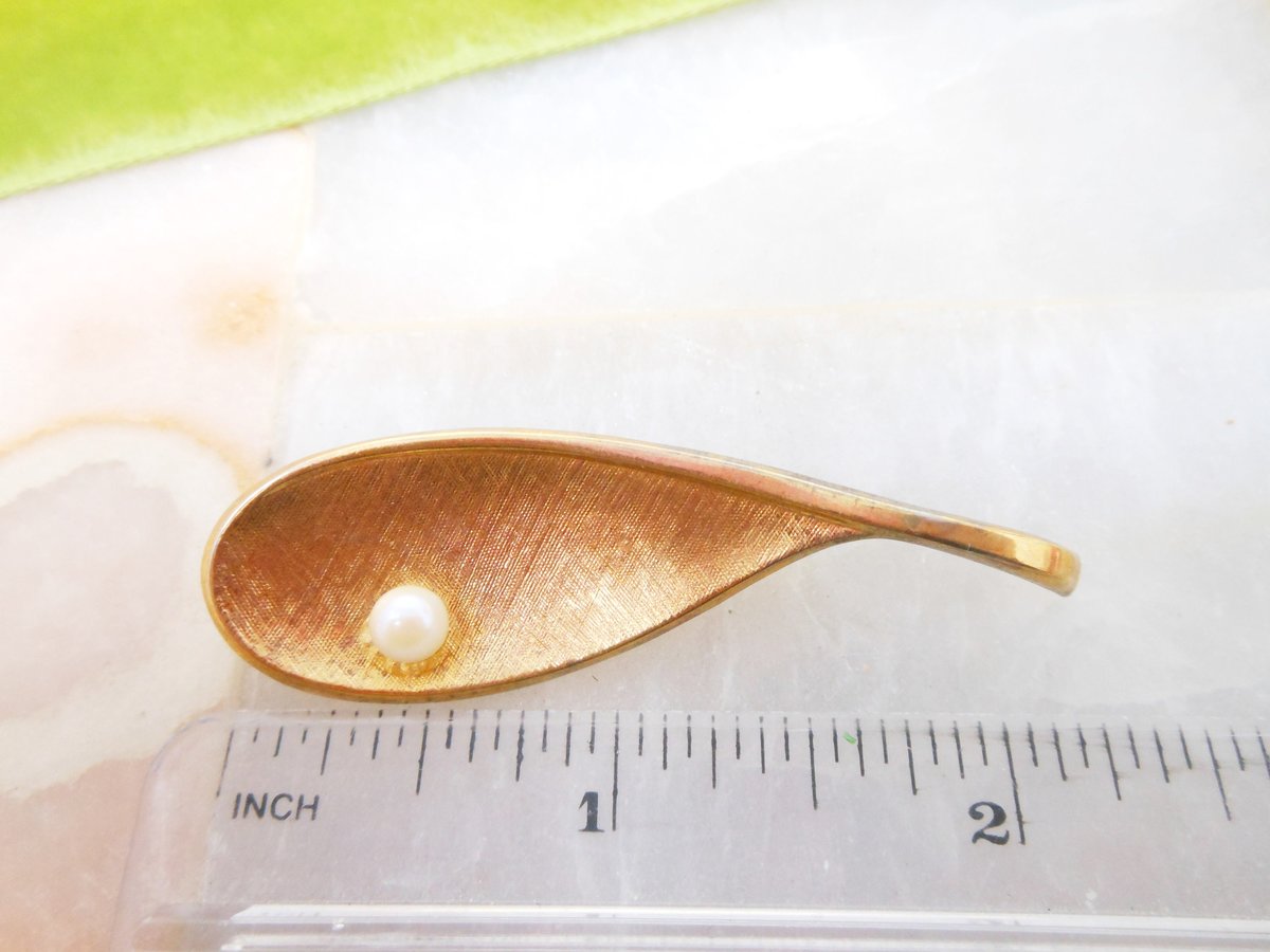 Vintage STERLING SILVER Pearl Pin Brooch Leaf Delicate Gold Vermiel Designer PM 925 Mid Century Jewelry Gift, VivianJoel.com