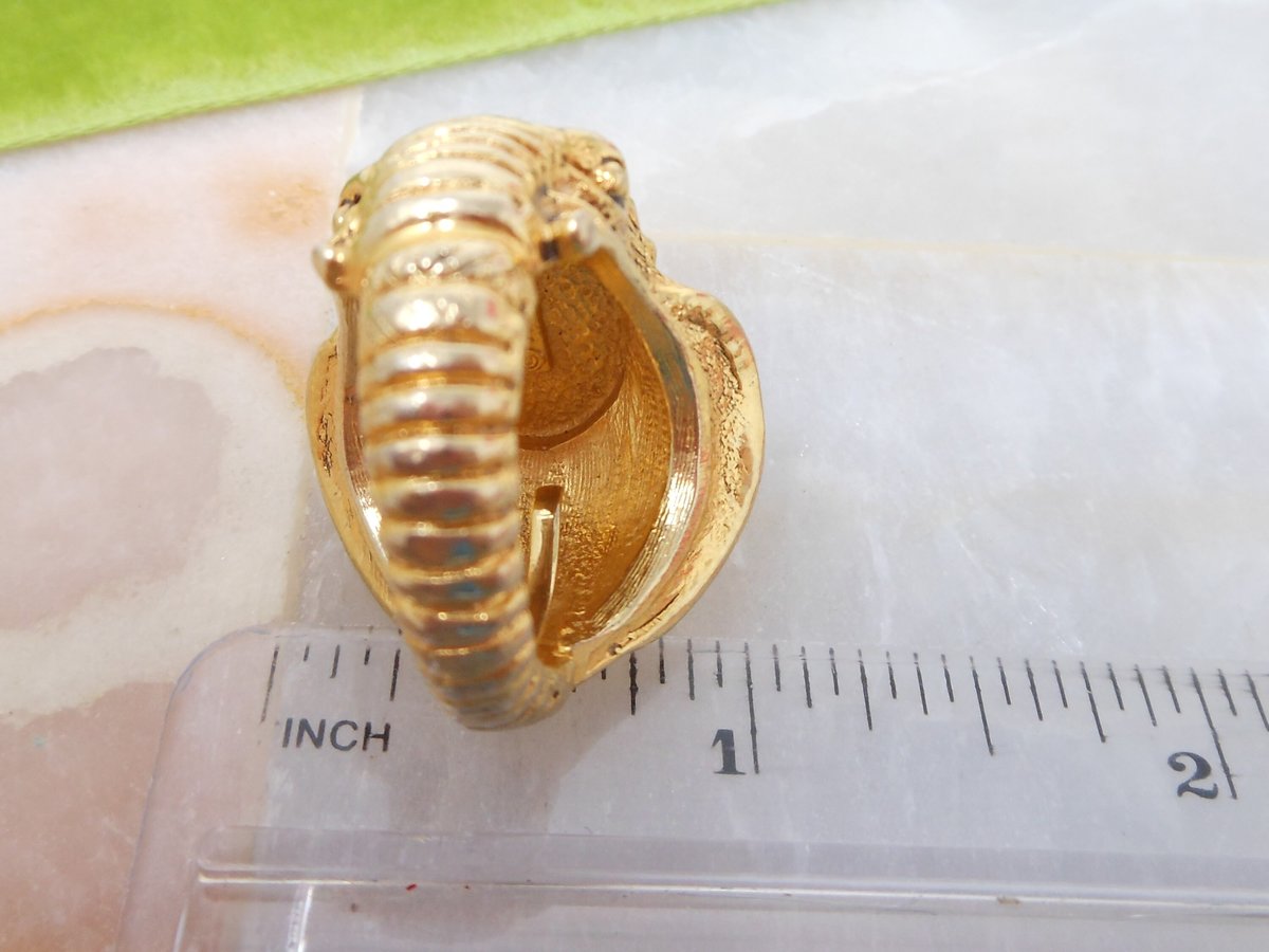 Vintage VENDOME Chunky Ring Elephant Statement Cocktail Costume Figural Size 7 Designer Jewelry Mid Century, VivianJoel.com