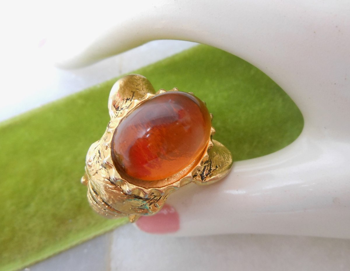 Vintage VENDOME Chunky Ring Elephant Statement Cocktail Costume Figural Size 7 Designer Jewelry Mid Century, VivianJoel.com