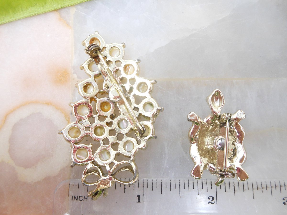Vintage Mother of Pearl Rhinestone Flower Turtle Pin Brooch LOT 2 AMERIQUE Mid Century Jewelry Gift, VivianJoel.com