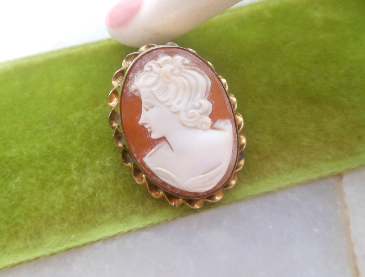 Vintage Cameo Gold Fill Brooch Pendant Carved Shell Victorian Revival GF Designer CURTIS CREATIONS Mid Century Jewelry Gift, VivianJoel.com