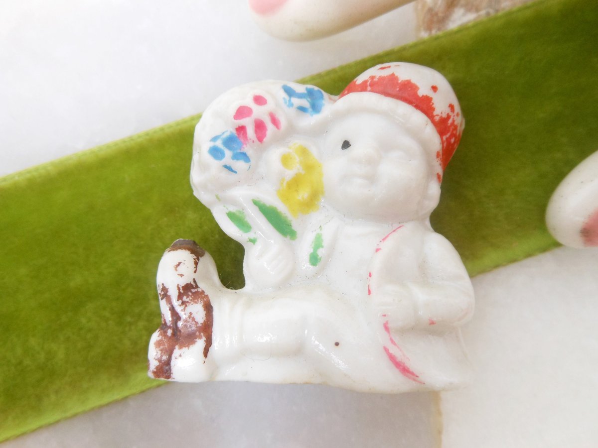 Vintage Miniature JAPAN Flower Girl Porcelain Ceramic Shadowbox Figurine Kitsch Mid Century, VivianJoel.com