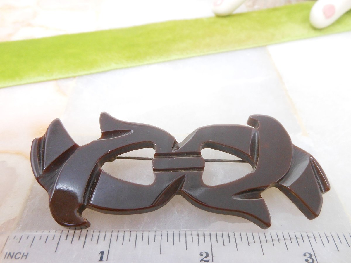 Vintage BAKELITE Flying Bird Brooch Bow Pin Carved Chocolate Brown Old Plastic Mid Century Jewelry Gift, VivianJoel.com