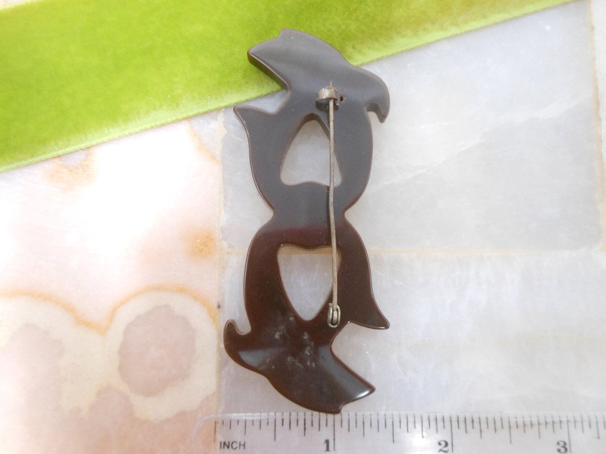 Vintage BAKELITE Flying Bird Brooch Bow Pin Carved Chocolate Brown Old Plastic Mid Century Jewelry Gift, VivianJoel.com