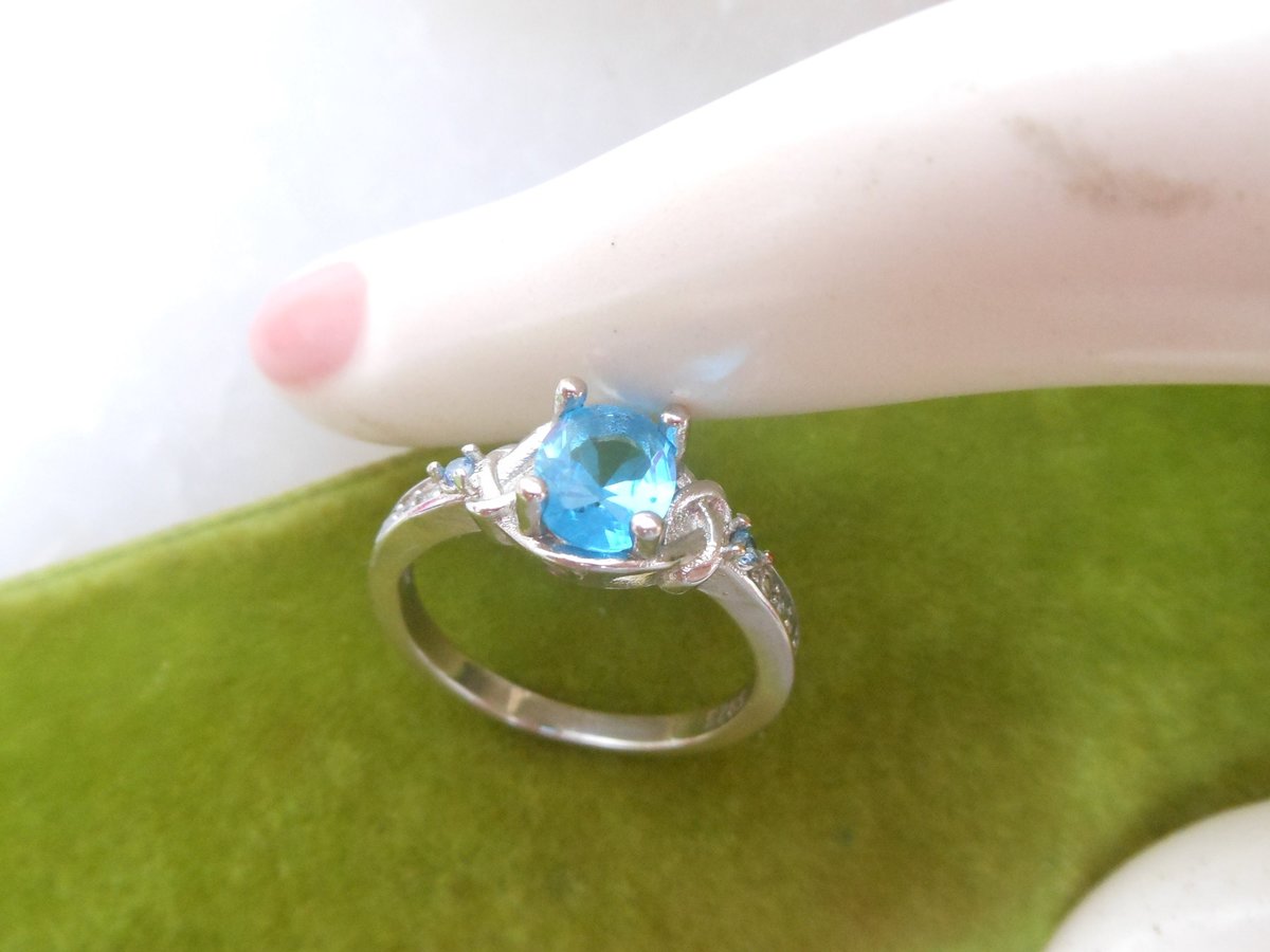 Vintage STERLING SILVER Ring Blue Aquamarine Crystal 925 Designer March Birthstone Jewelry Gift Size 7.25", VivianJoel.com