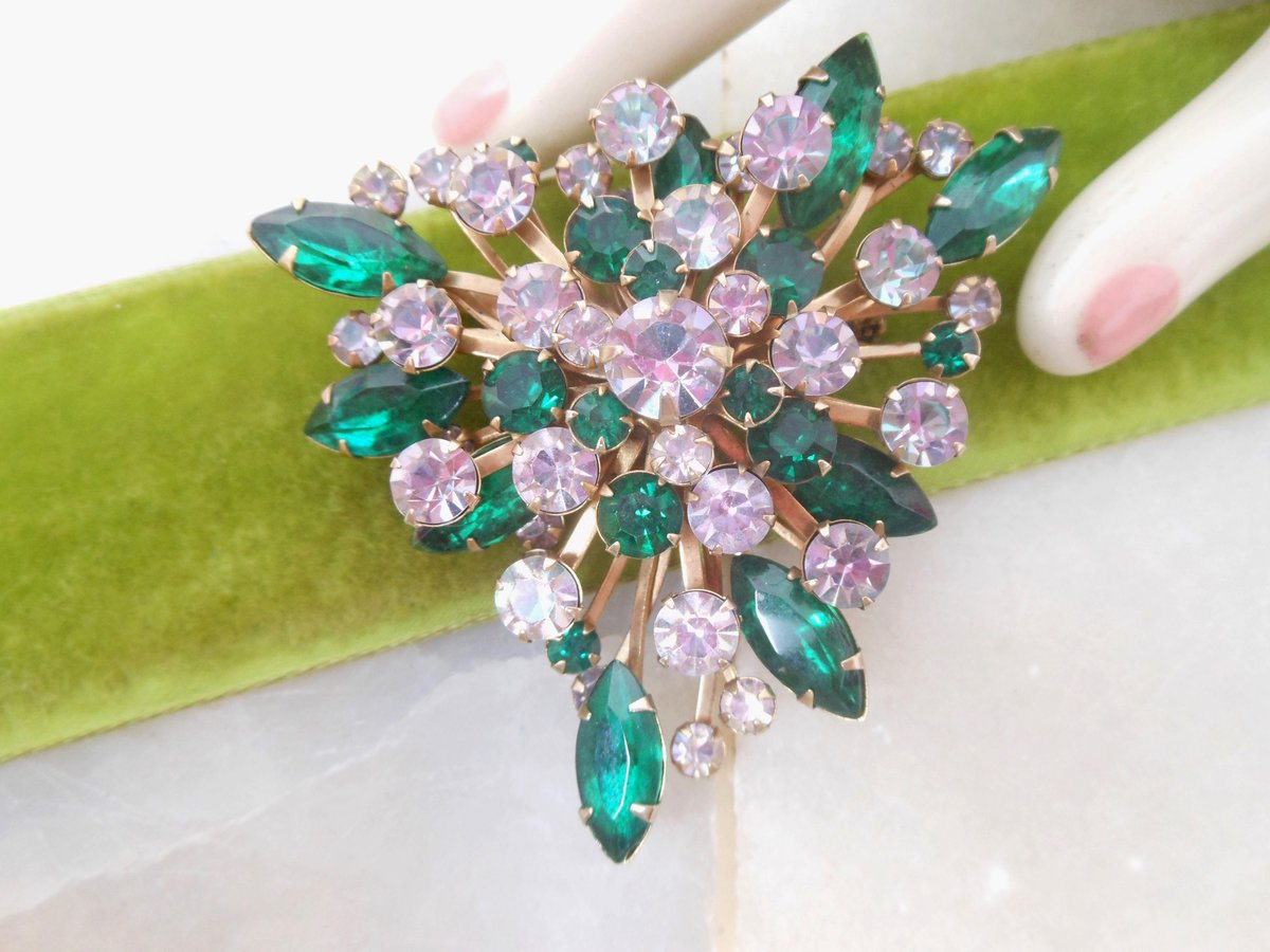 Vintage Emerald Green Brooch Rhinestone Pin Starburst Explosion Triangle Shield Jewelry Mid Century Gift, VivianJoel.com