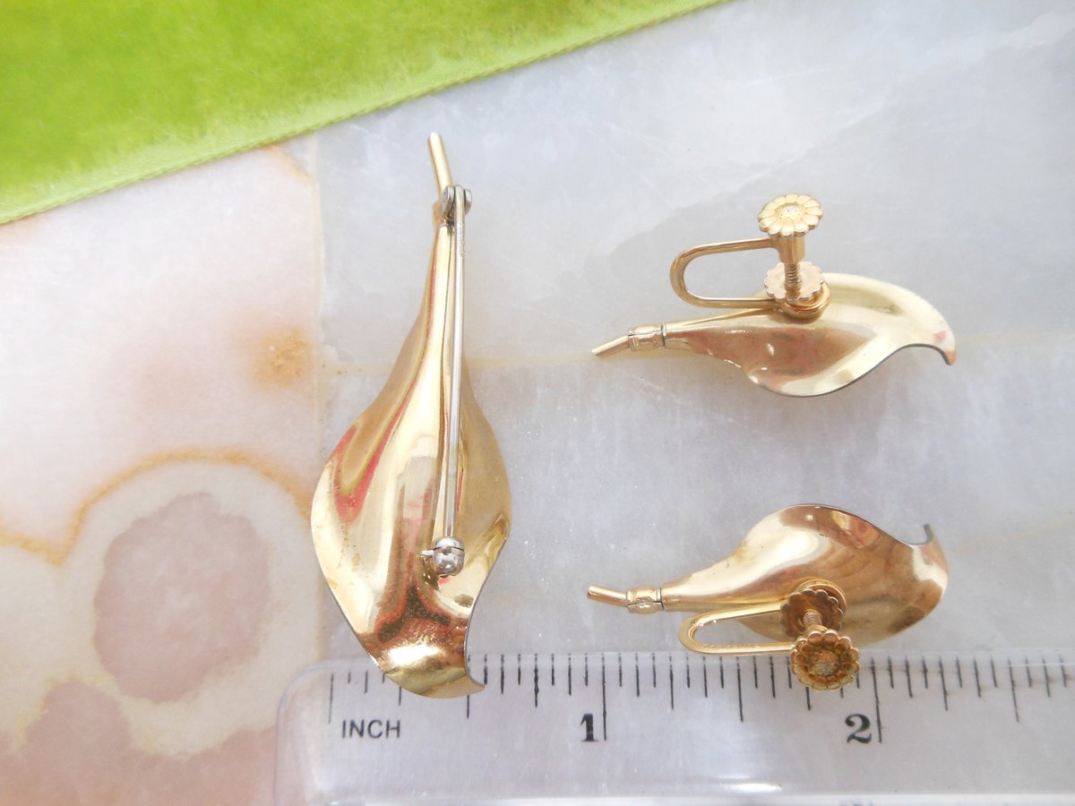 Vintage KREMENTZ Brooch Earrings Set Cultured Pearl Leaf Pin Gold Overlay Designer Mid Century Jewelry Gift, VivianJoel.com