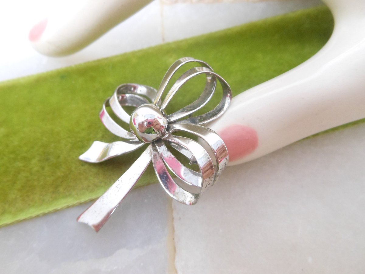 Vintage Van Dell STERLING SILVER Brooch Bow Ribbon Pin Pendant 925 Figural Designer Jewelry Gift Mid Century, VivianJoel.com