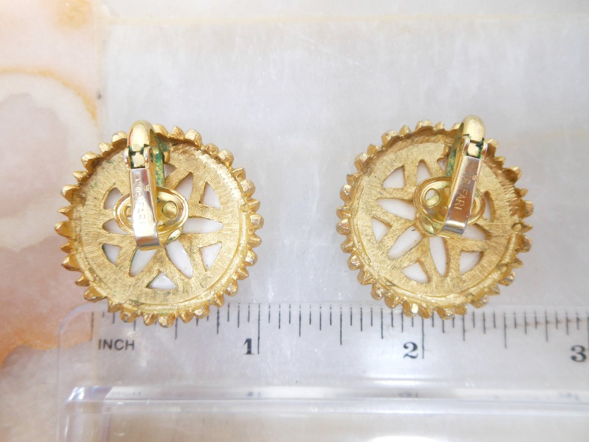 Vintage Crown TRIFARI White Milk Glass Clip On Earrings Gold Plate Chunky Classic Designer Mid Century Jewelry, VivianJoel.com