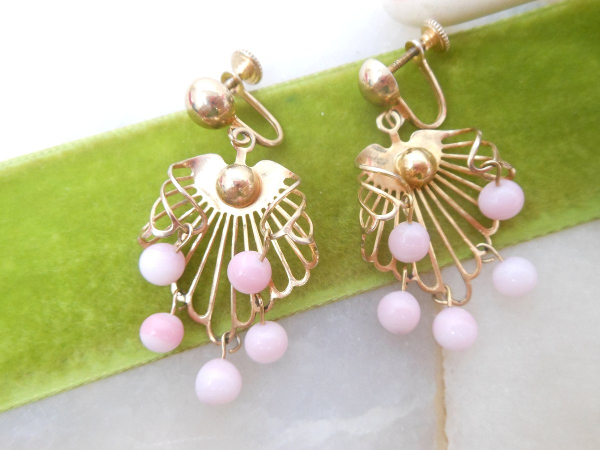 Vintage Pink Glass Earrings Dangle Drop Bead Screw Back Swingy Mod Jewelry Gift Mid Century, VivianJoel.com