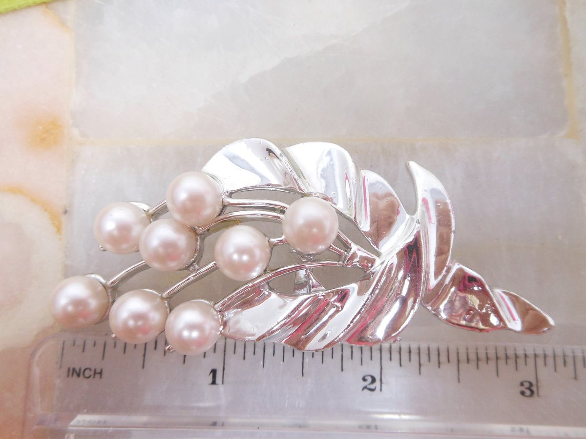 Vintage Pearl Brooch Bouquet Leaf Pin Classic Modernist Silvertone Jewelry Gift Mid Century, VivianJoel.com
