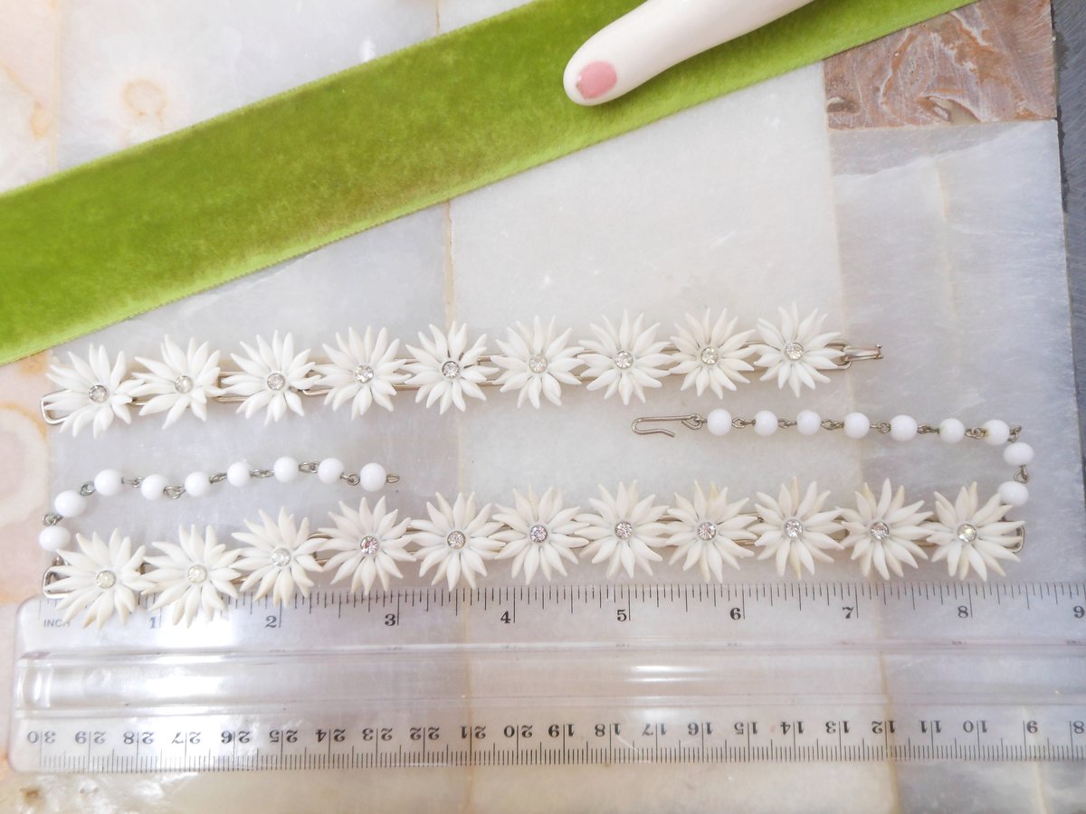 Vintage White Daisy Flower Necklace Bracelet Earrings Set Soft Plastic Parure Rhinestone Pin Up Retro Mid century Jewelry, VivianJoel.com