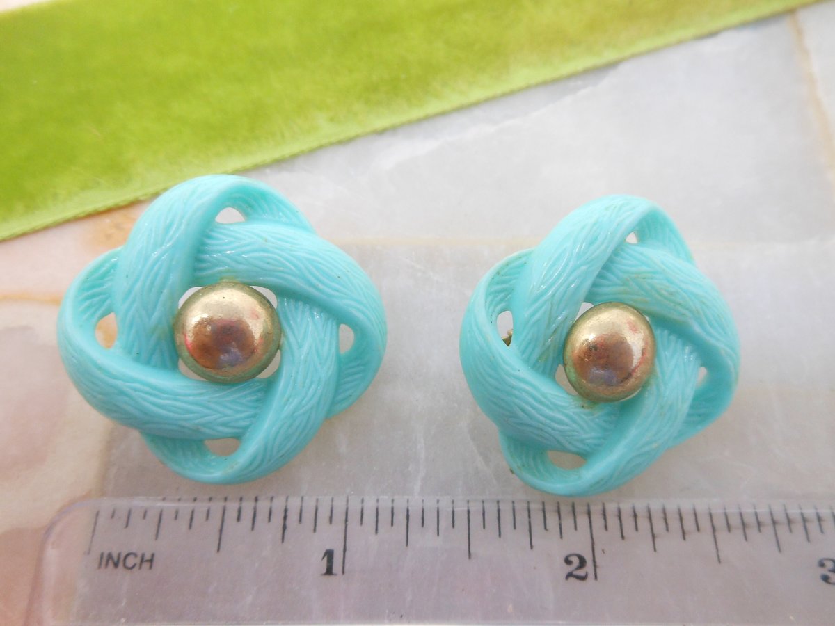 Vintage Aqua Blue Atomic Flower Earrings Plastic Clip On Retro Mod Mid Century Jewelry Gift, VivianJoel.com