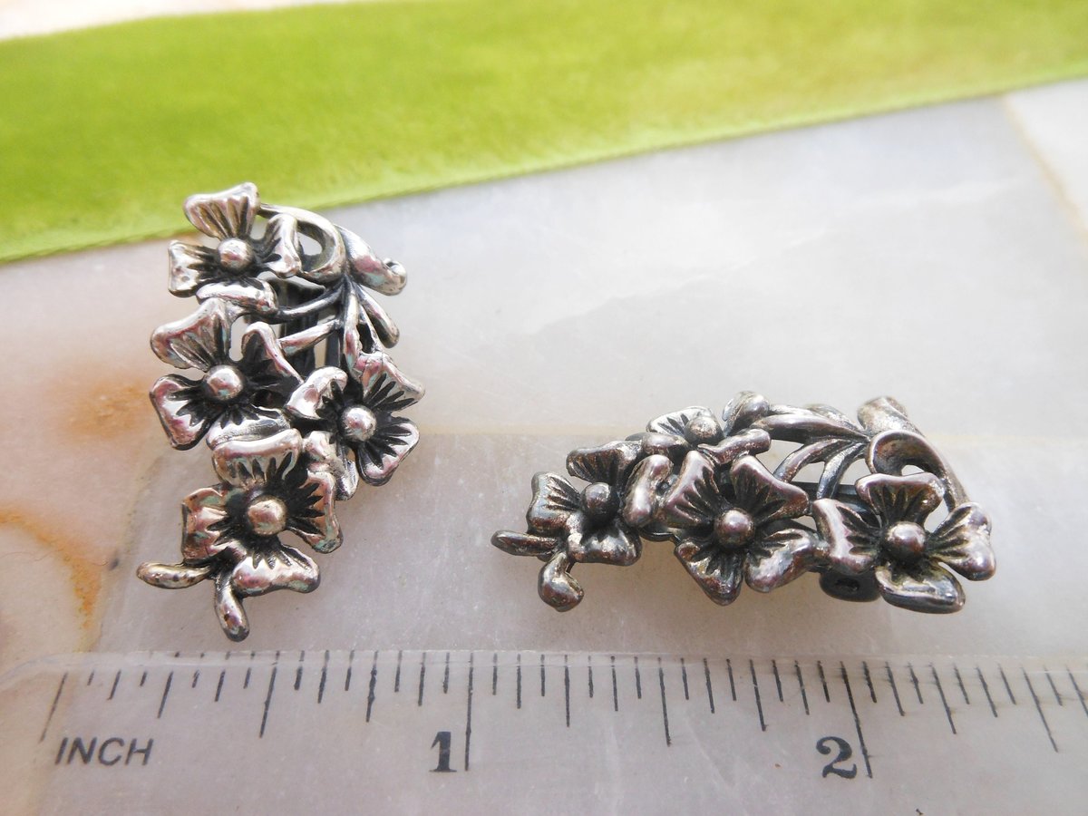 Vintage Flower Climber Earrings Clip On Silver Tone Plate Wedding Jewelry Gift Mid Century, VivianJoel.com
