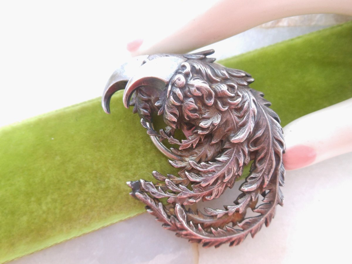Vintage Eagle SILVER Dress Scarf Clip Fine Detail Enhancer Bird Crow Figural Accessory Mid Century Jewelry Gift, VivianJoel.com