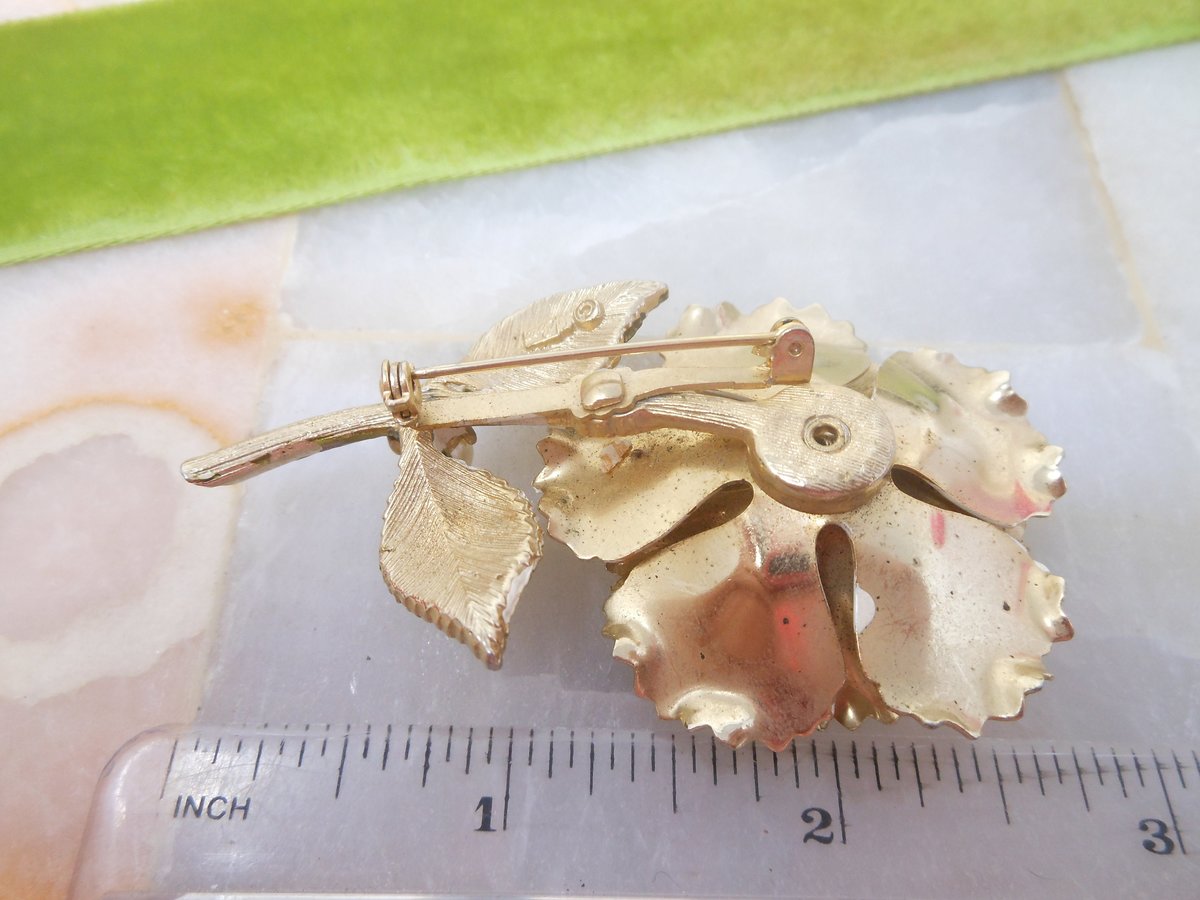 Vintage CORO Flower Designer Brooch White Enamel Pin Ruffled Petal Faux Pearl Jewelry Mid Century, VivianJoel.com