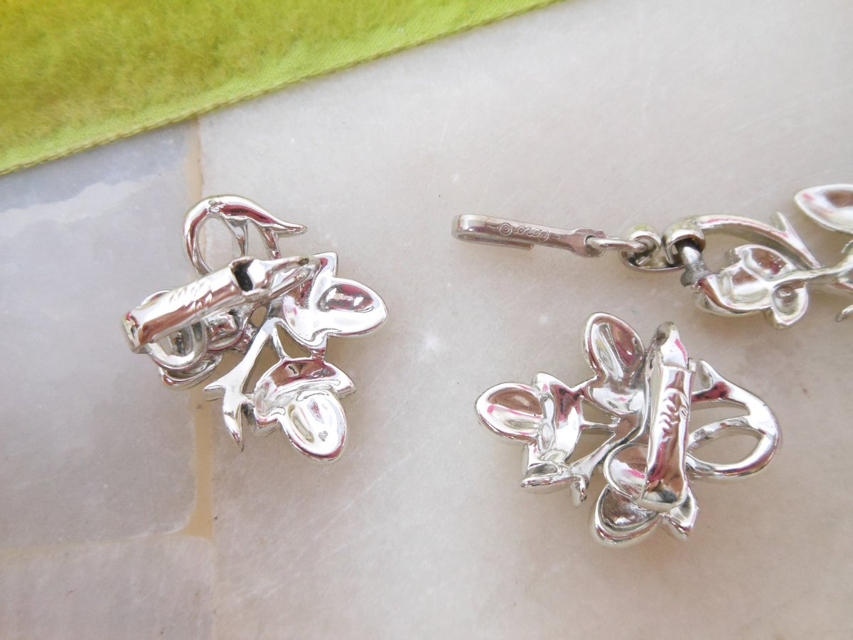 Vintage CORO Necklace Earrings Set Silvertone Acorn Leaf Modernist Mid Century Designer Jewelry Gift, VivianJoel.com