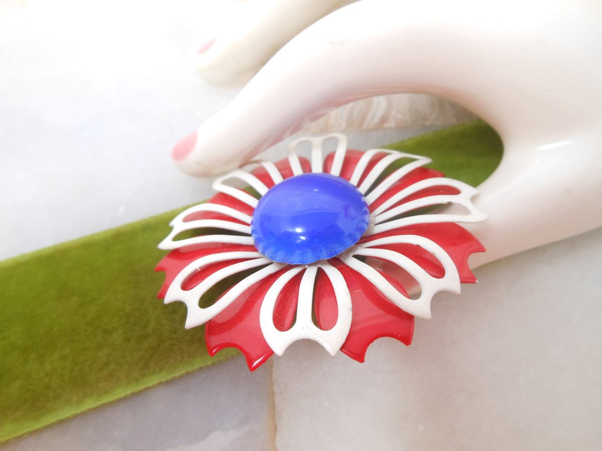 Vintage LOT 2 MOD Patriotic Brooch Enamel Flower Pin Red White Blue USA Daisy Jewelry Gift Mid Century, VivianJoel.com