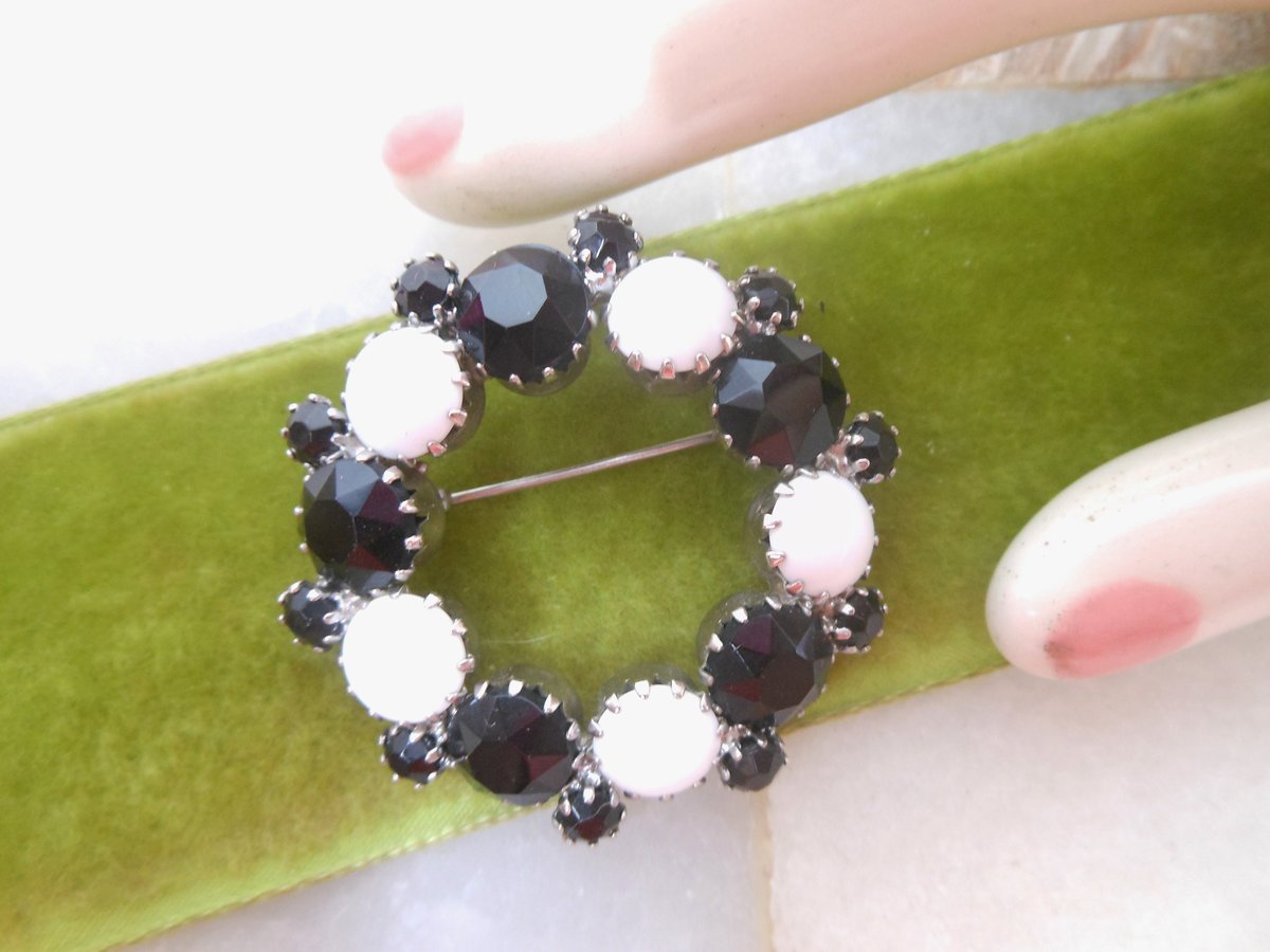 Vintage Crystal Wreath Brooch Black Jet White Milk Glass Pin Rhinestone Circle Mod Mid Century Jewelry Gift, VivianJoel.com